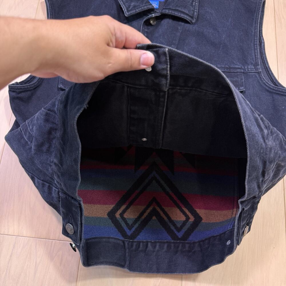 Vintage Pendleton Denim Western Vest Medium Black Southwestern Blanket Western - Picture 6 of 9